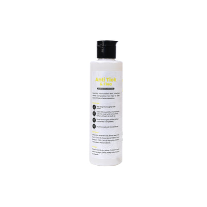 Tails on Trails Anti-Tick & Flea Dog Shampoo With Conditioner 200ml | Enriched with Lemon Extract, Anti-Fungal, Anti-Itching Formula, pH Balanced, Healthy Skin | Suitiable for All Types of Dogs & Cats